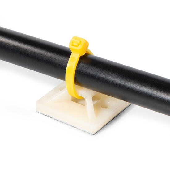 Площадка самоклеящаяся КВТ ПМС 40х40 (бел) (100шт)